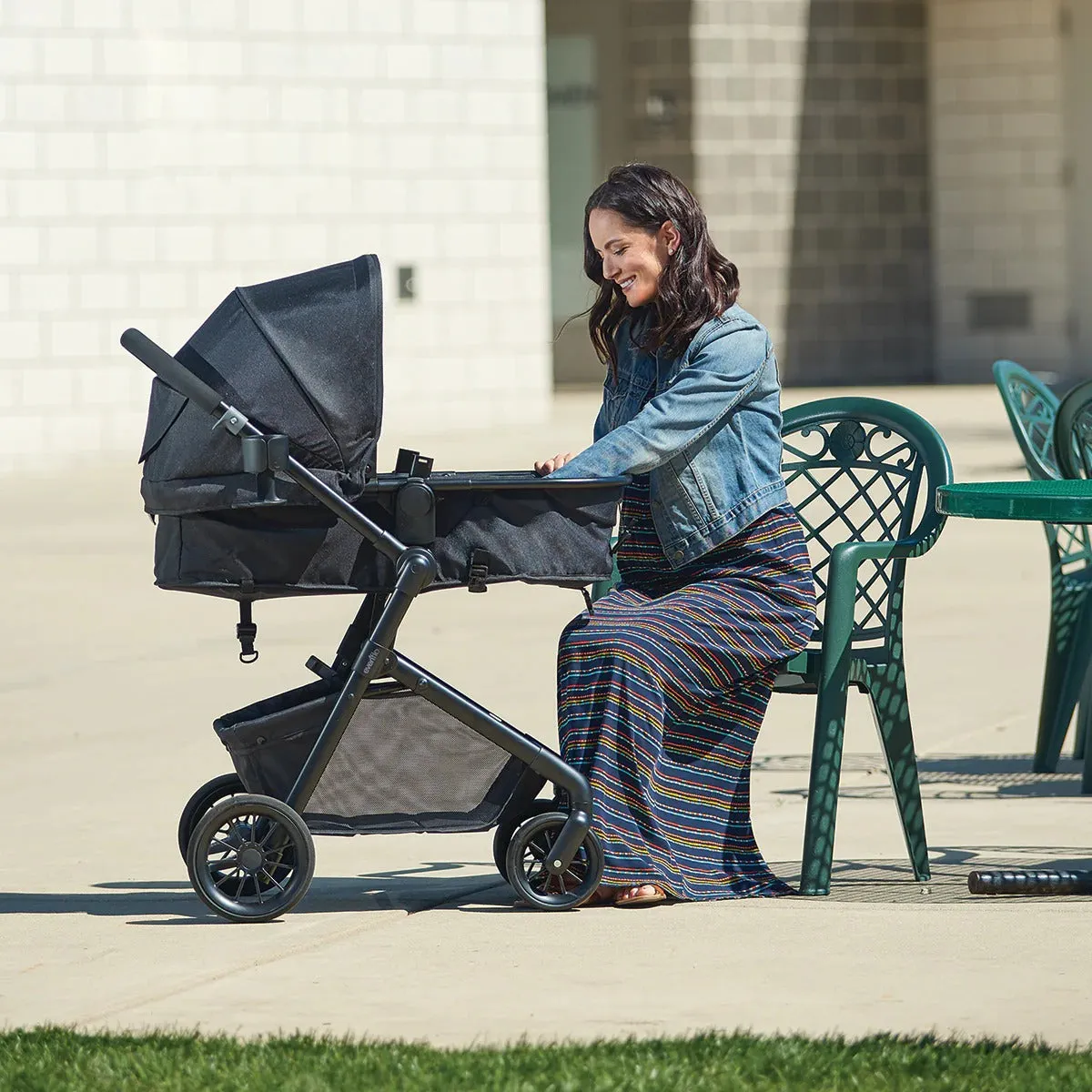 Evenflo Pivot™ Travel System - Casual Grey